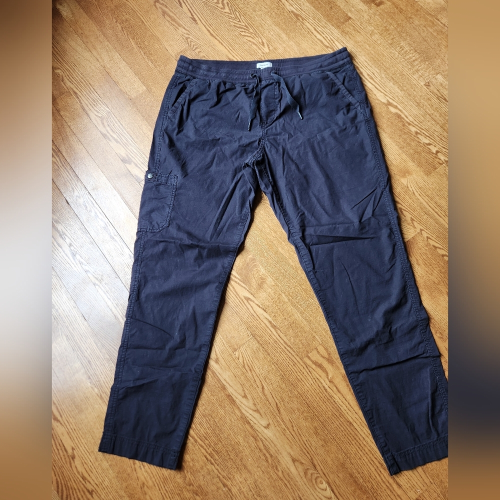 Lands End Black Cargo Pants